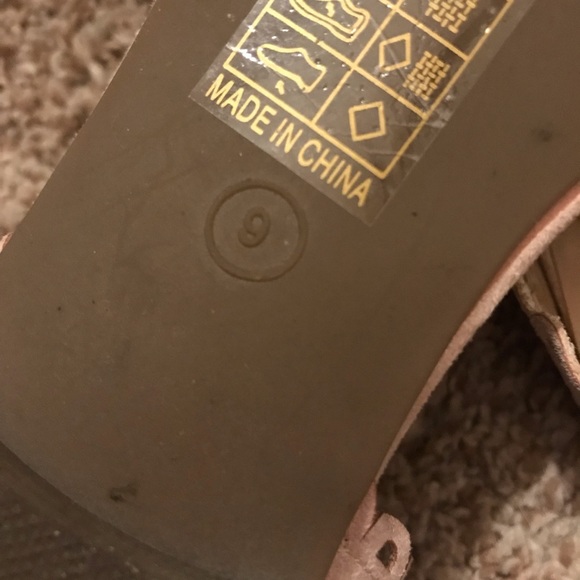 Blush pointed toe flats - Picture 3 of 4